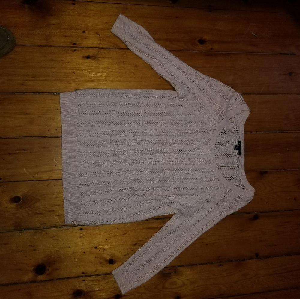 Light pink american eagle sweater size medium